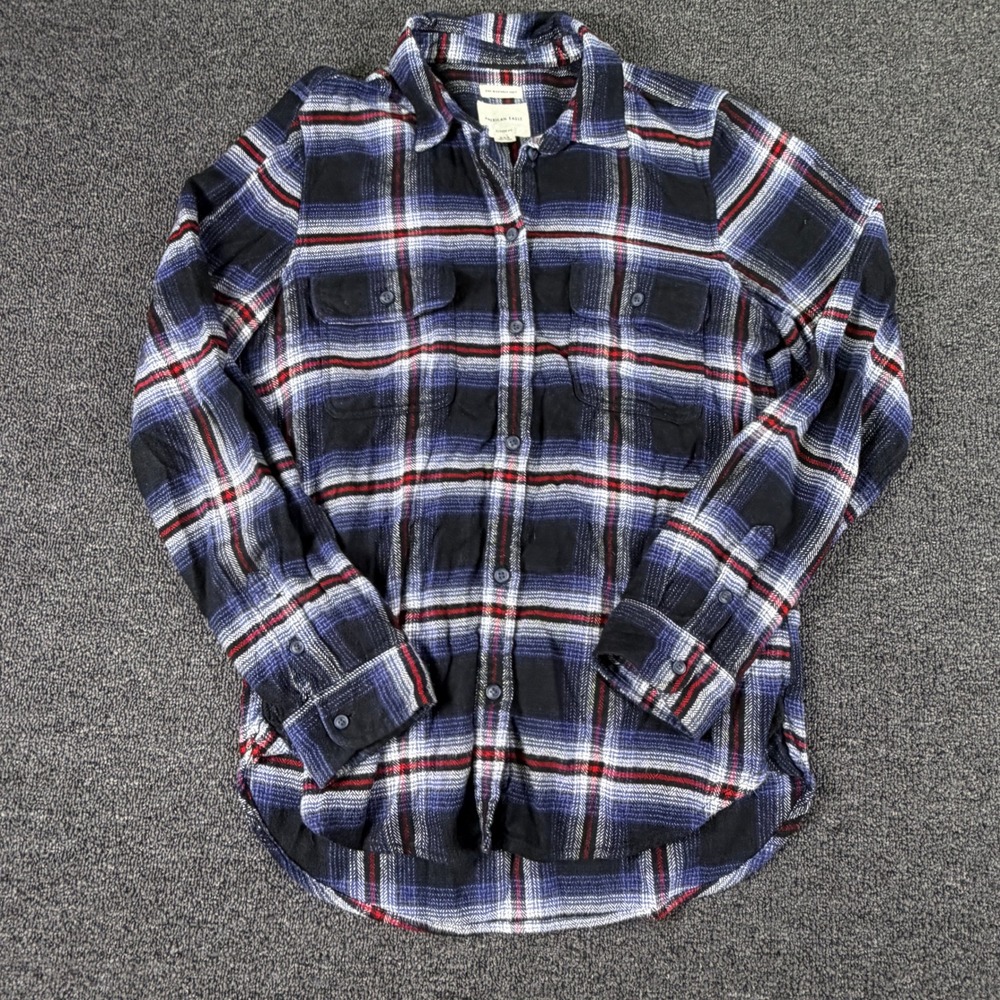American Eagle Flannel Shirt Women M Classic Fit Blue Black Red Plaid EUC